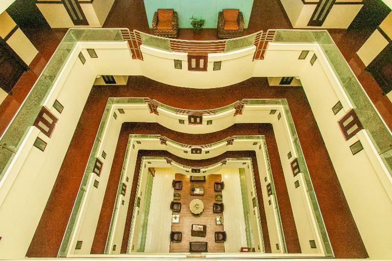Hotel Shilton Royale Bengaluru Zewnętrze zdjęcie